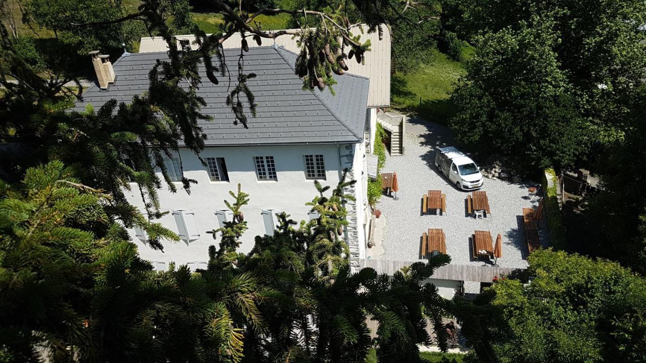 Maison Cimarron Bed & Breakfast Chateauroux-les-Alpes Exterior photo